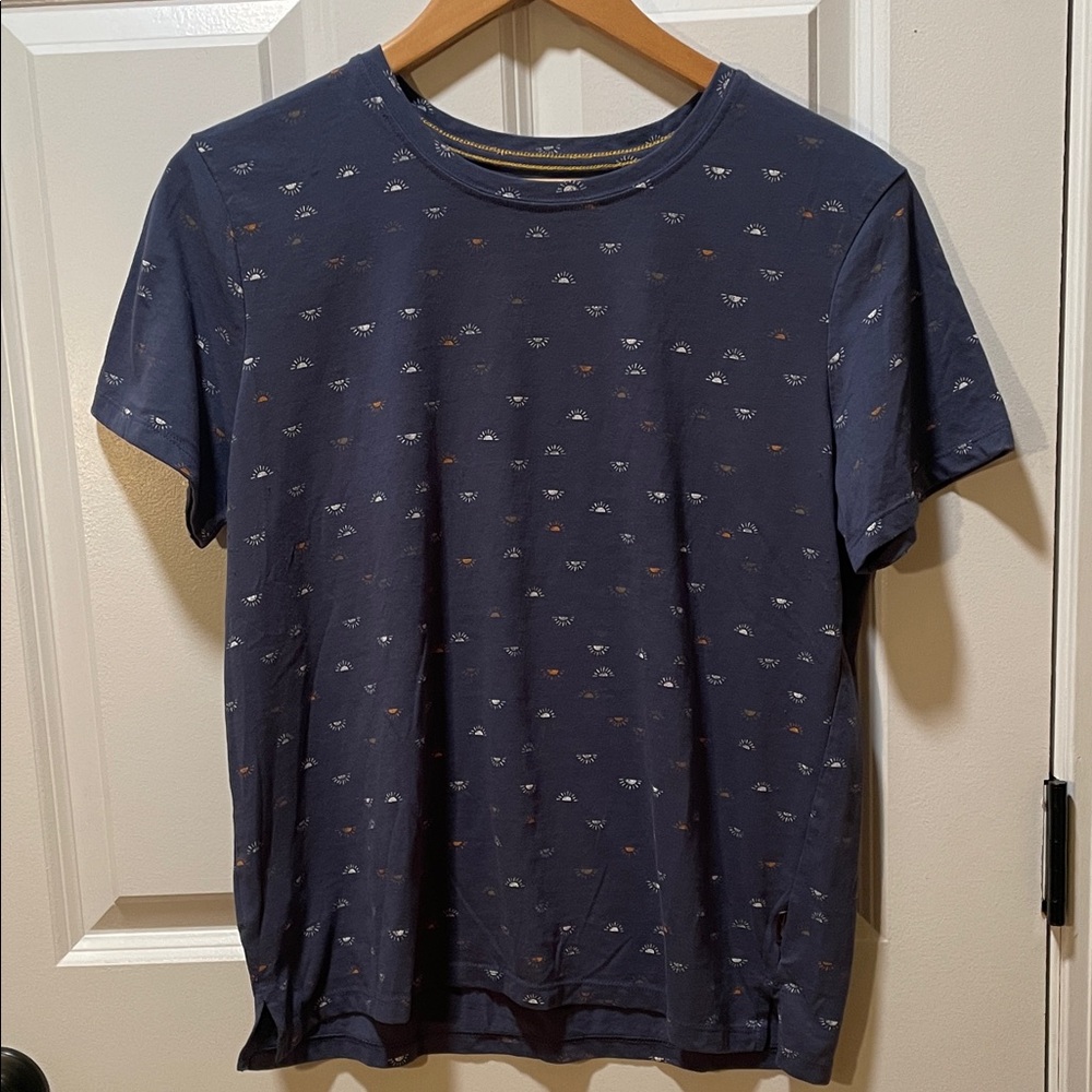 Eddie Bauer Women’s Navy Blue T-Shirt Size Large